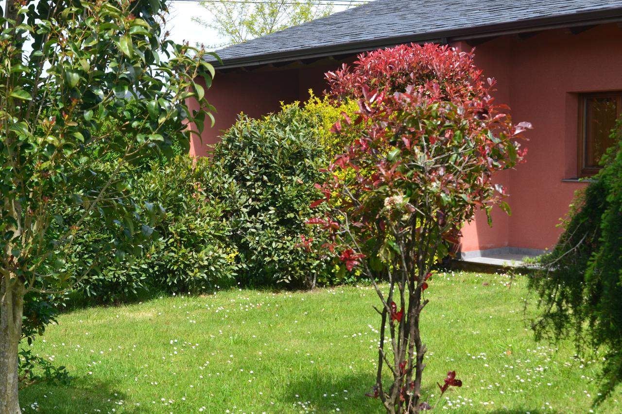 Apartamentos El Guindal Tapia De Casariego Bagian luar foto