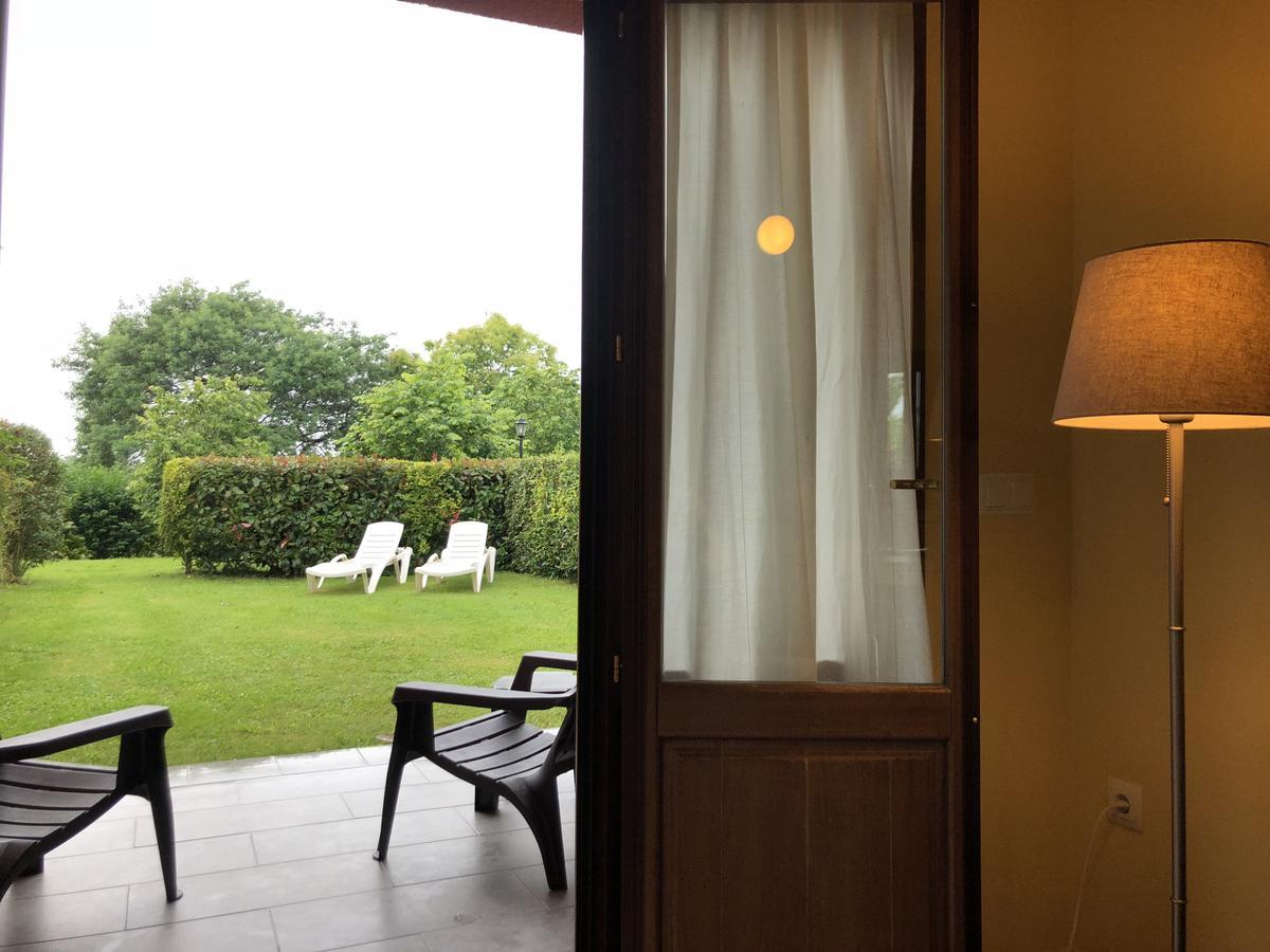 Apartamentos El Guindal Tapia De Casariego Bagian luar foto