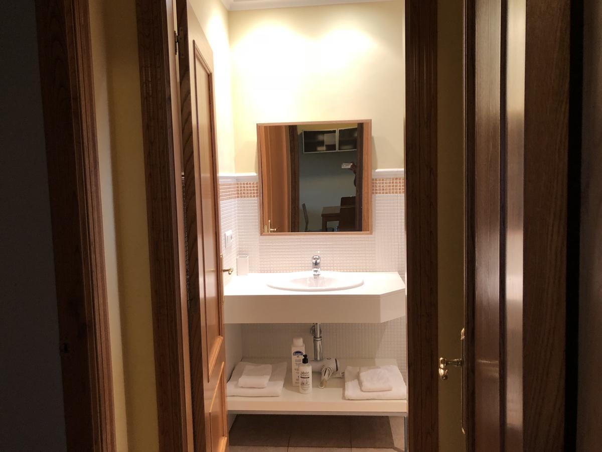 Apartamentos El Guindal Tapia De Casariego Bagian luar foto