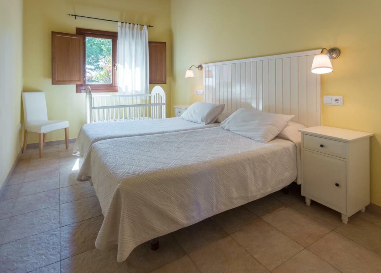 Apartamentos El Guindal Tapia De Casariego Bagian luar foto