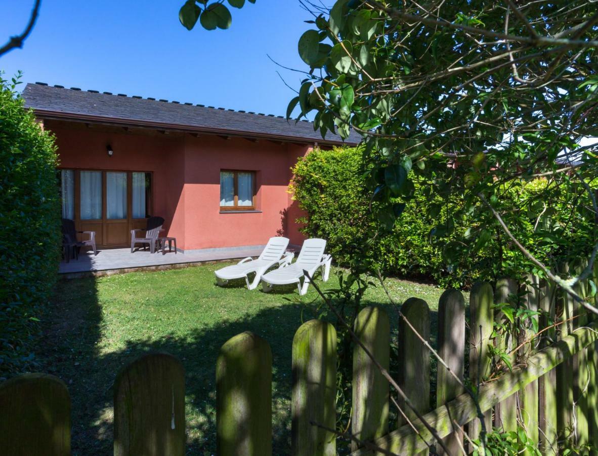 Apartamentos El Guindal Tapia De Casariego Bagian luar foto