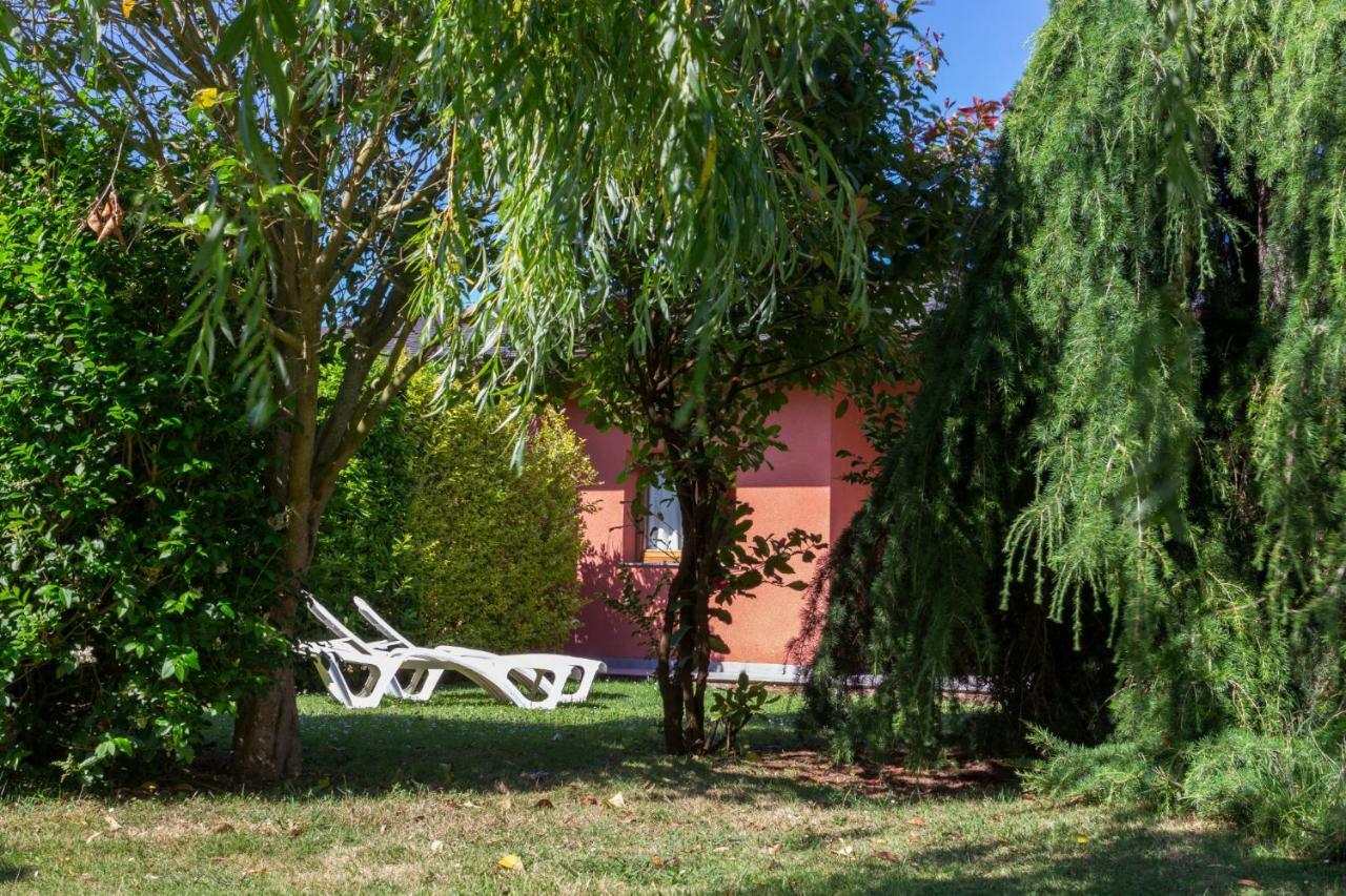 Apartamentos El Guindal Tapia De Casariego Bagian luar foto
